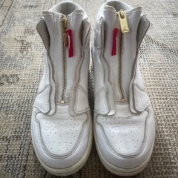 Nike Air Jordan 1 Retro High Zip - Women's 6.5 Very Good Condition - Picture 1 of 5